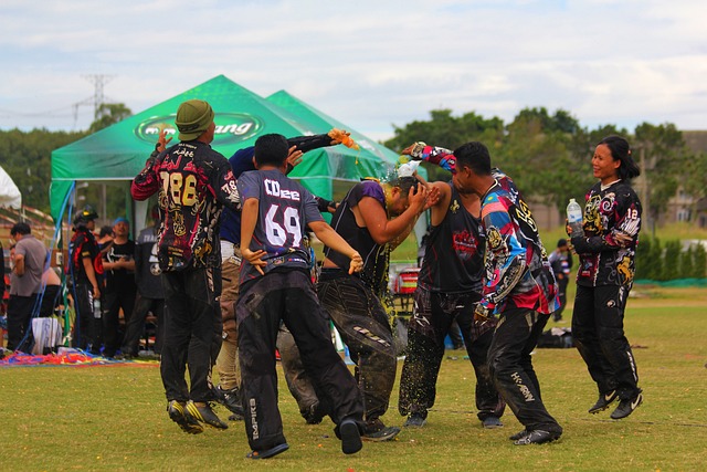随着左后卫 随着左后卫